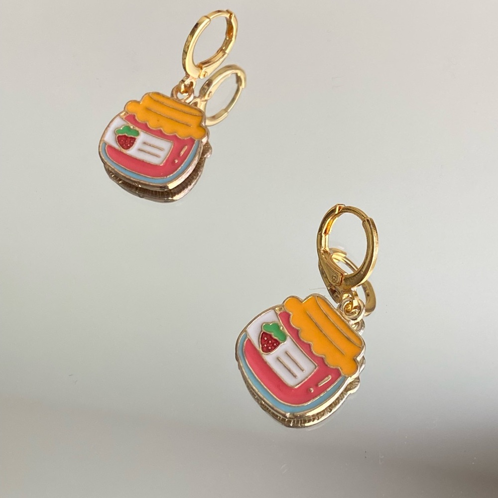 Strawberry Jam gold hook/huggy enamel earrings!